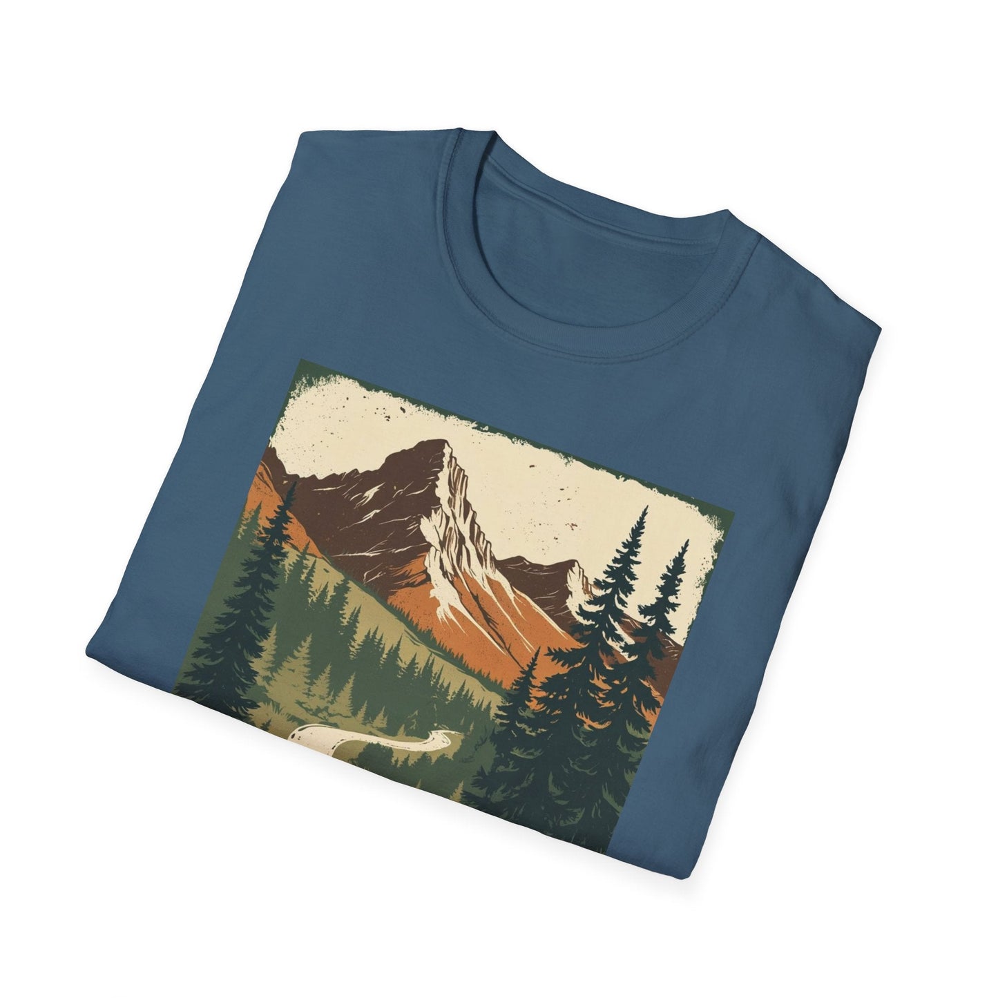 Montana Nature Tee – Softstyle Vintage Shirt for Hikers & Travelers