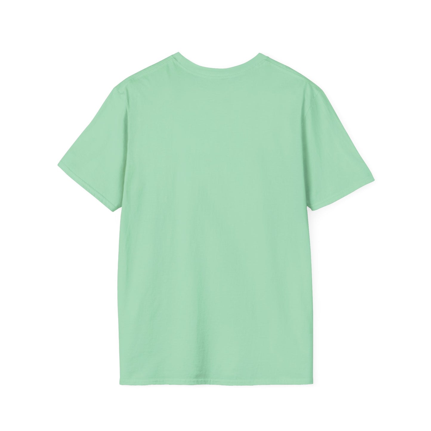 Montana Nature Tee – Softstyle Vintage Shirt for Hikers & Travelers